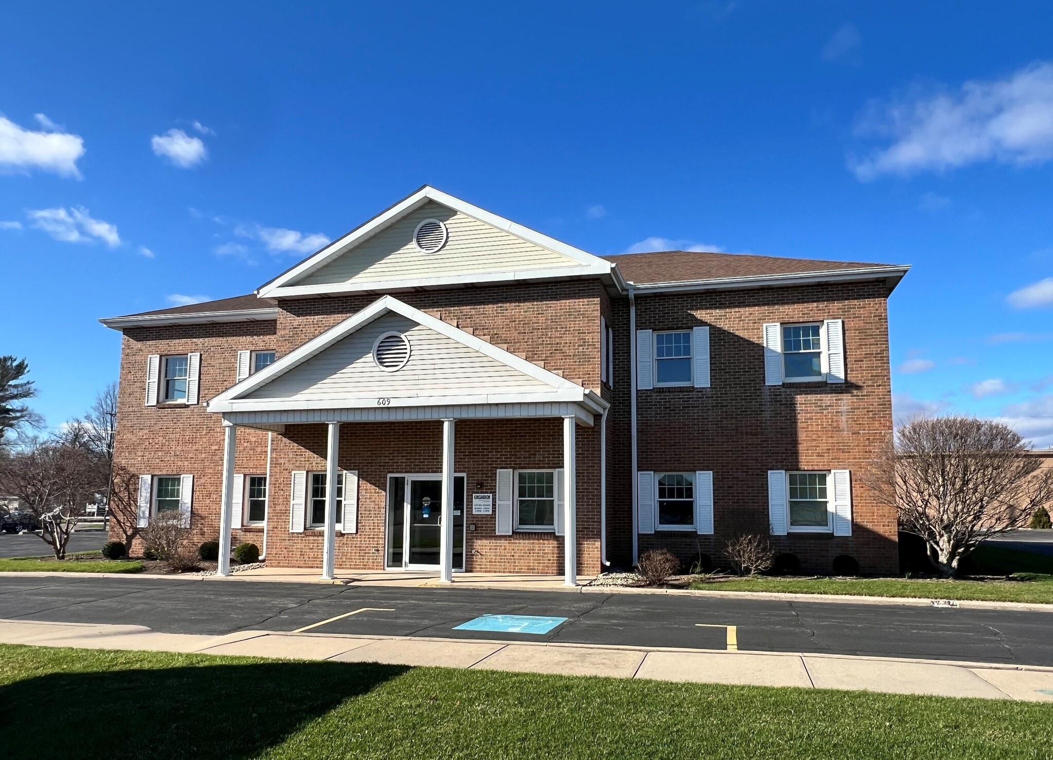 609 W Lincoln Ave, Goshen, IN for Sale