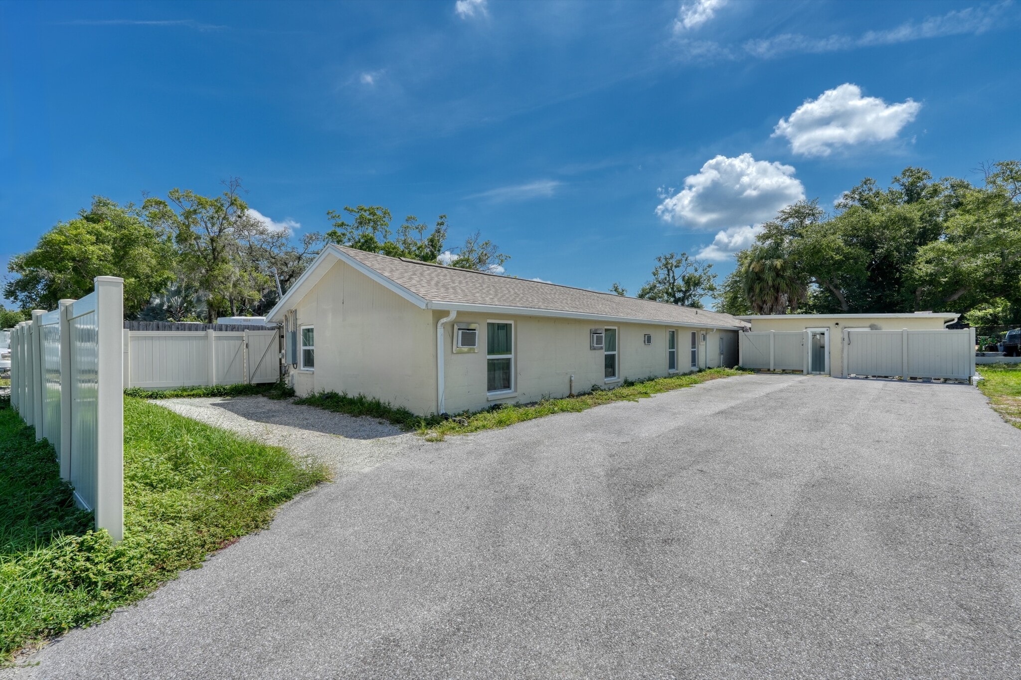 4615 Hesperides, Tampa, FL for Sale