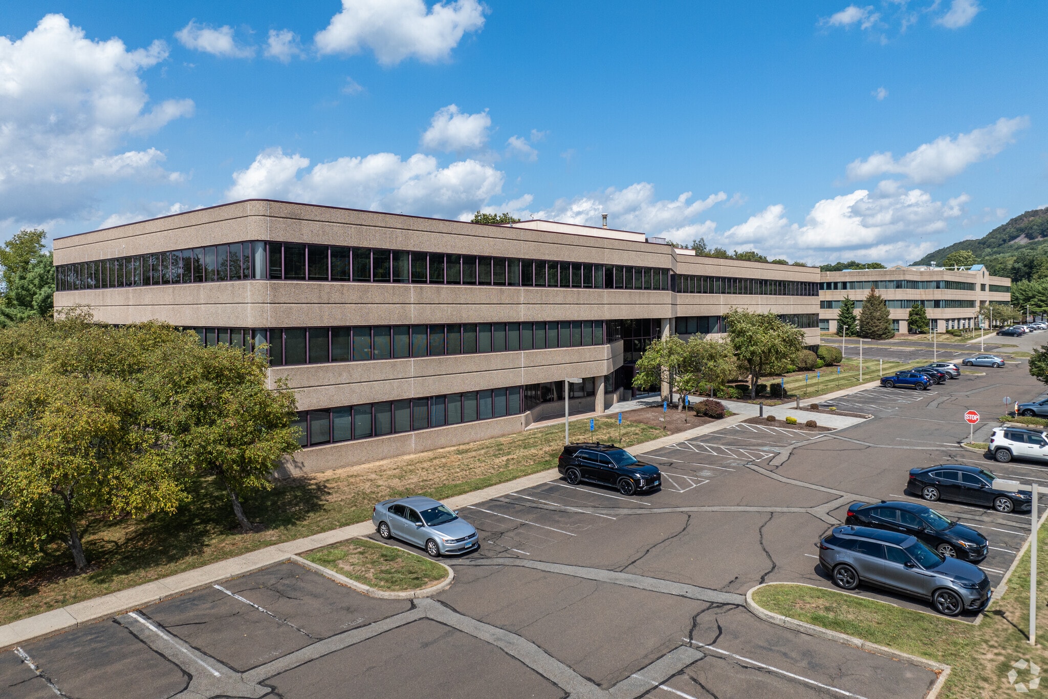 530 Preston Ave, Meriden, CT for Sale