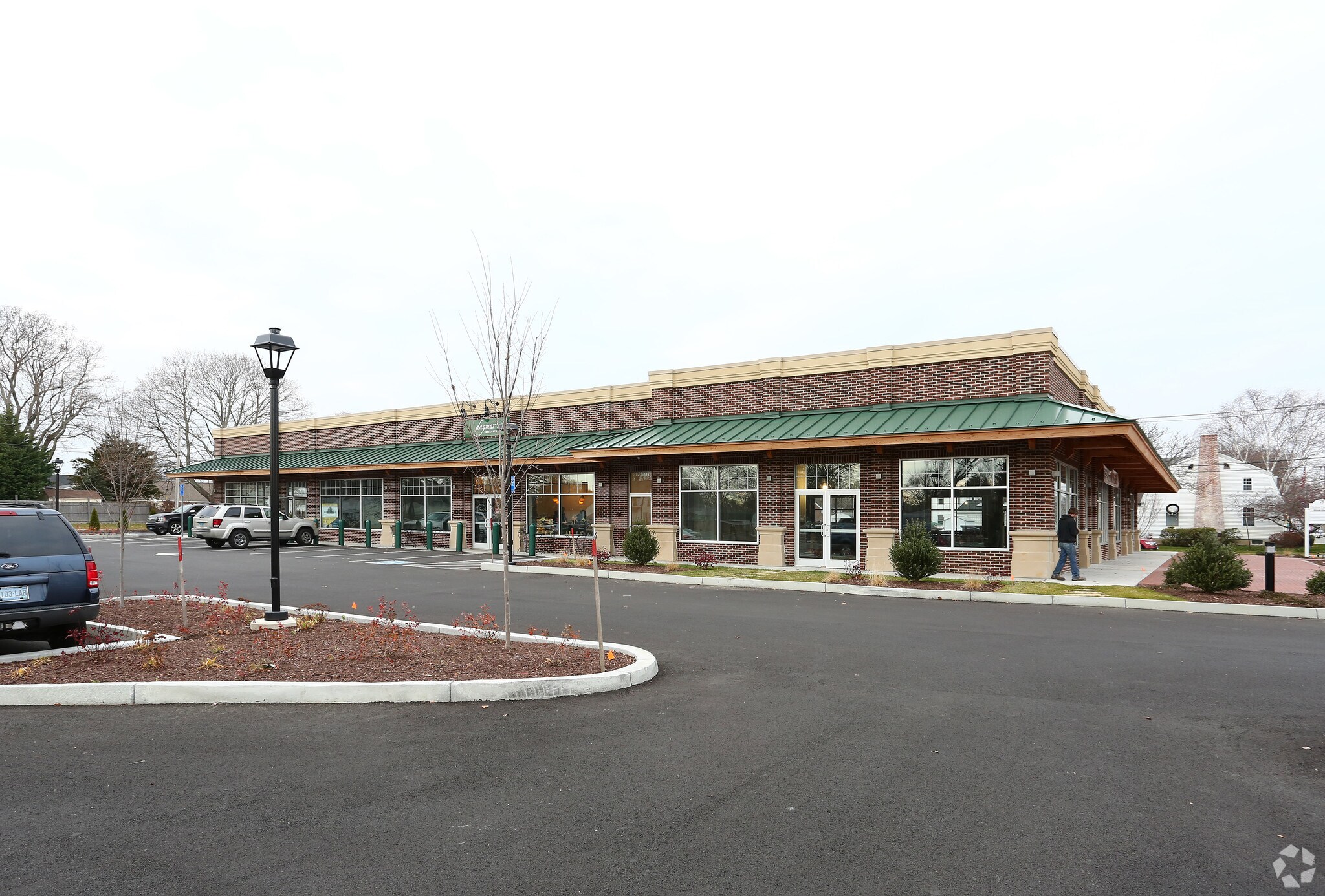 75 Main St Old Saybrook, CT 06475 Shopping Center Property for Lease