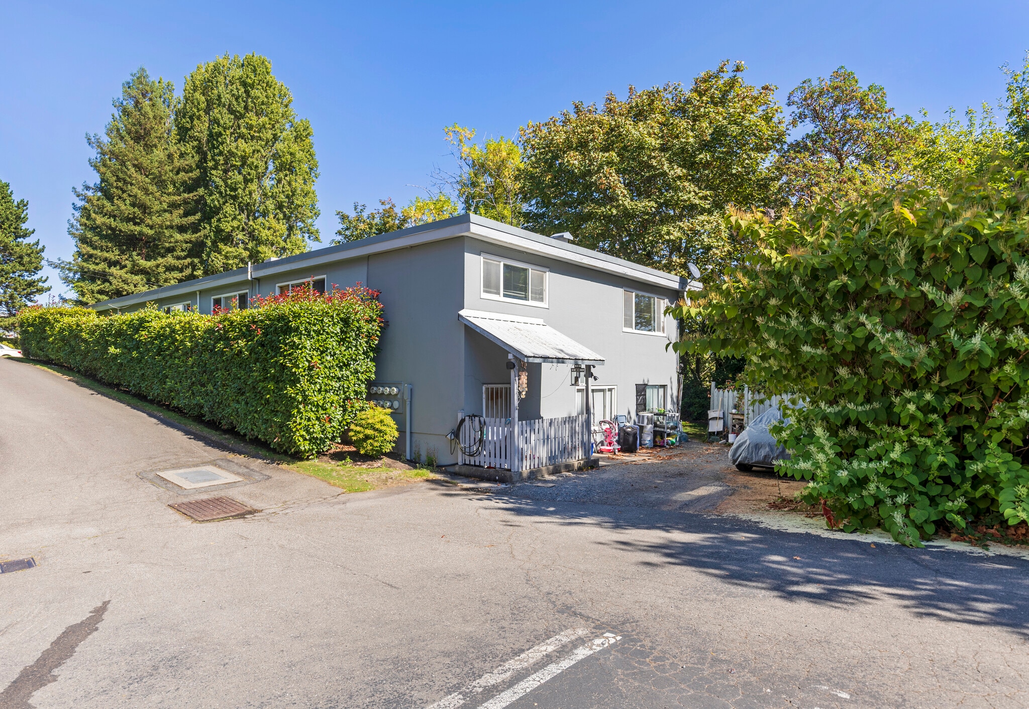 2109 W Raye St, Seattle, WA for Sale