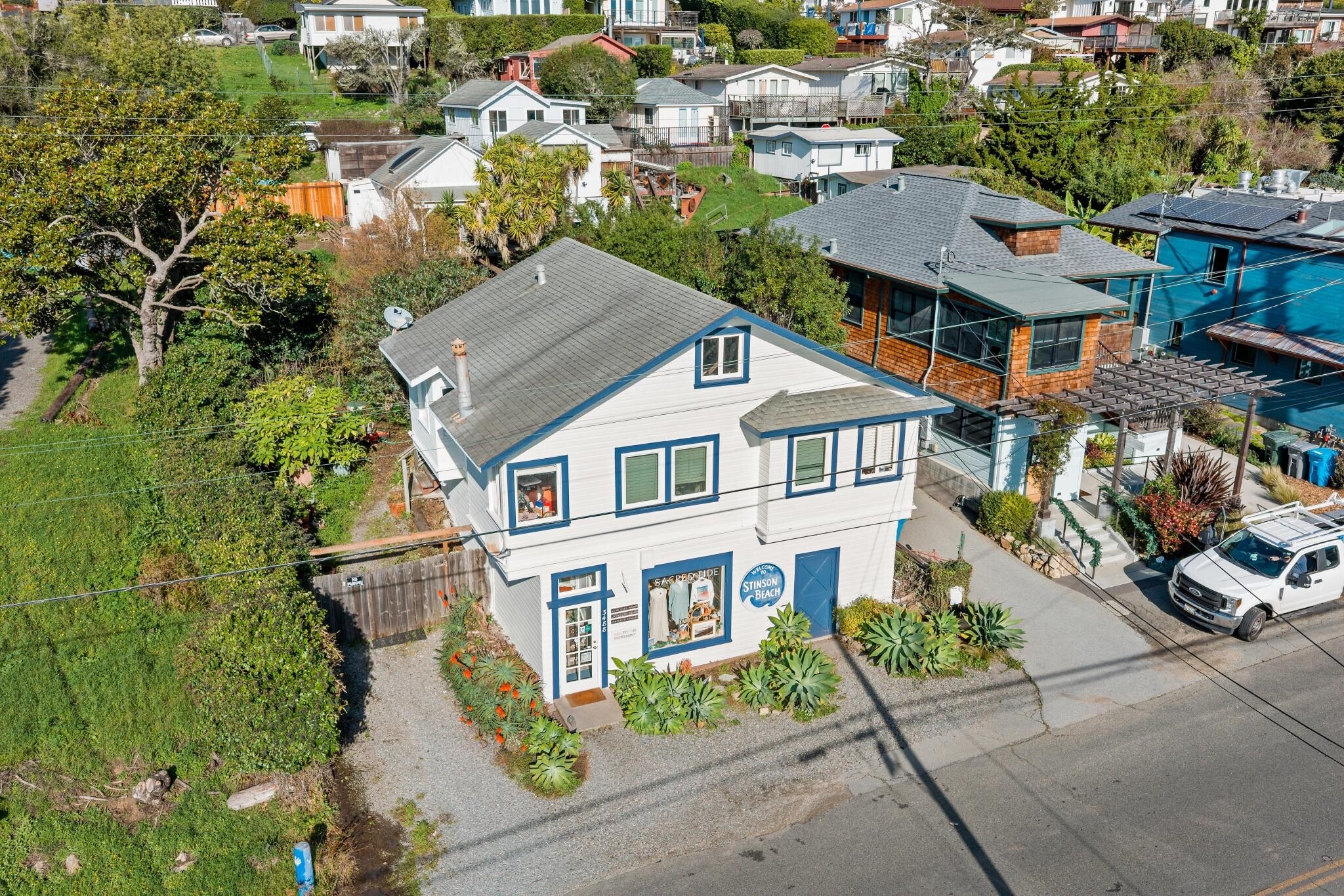 3488 Shoreline hwy, Stinson Beach, CA for Sale