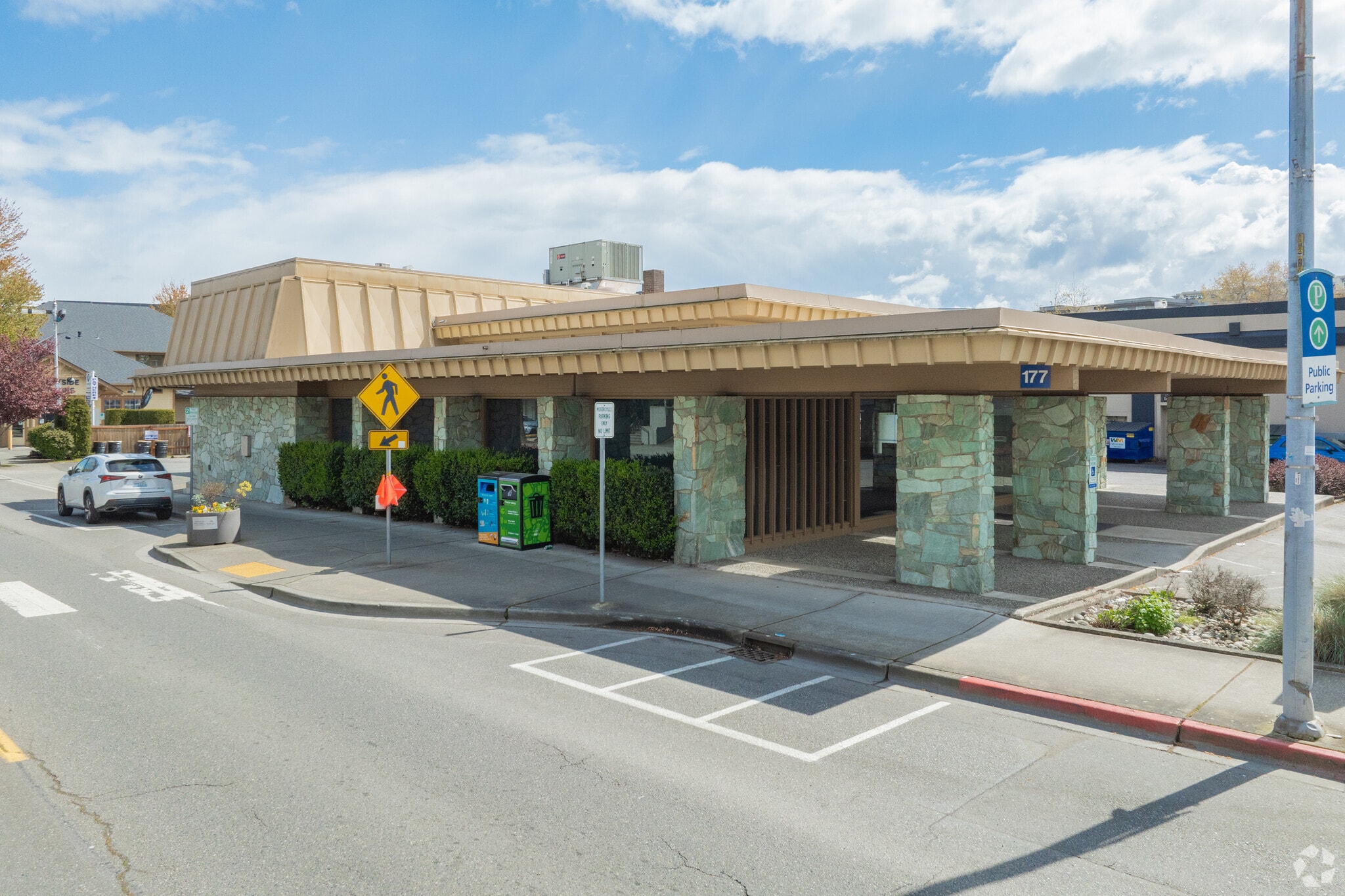 177 Central Way, Kirkland, WA for Rent