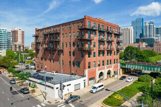 Chicago, IL Office/Residential - 1550 S Indiana Ave