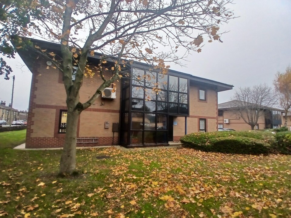 14 Moorfield Close, Yeadon, WYK for Rent