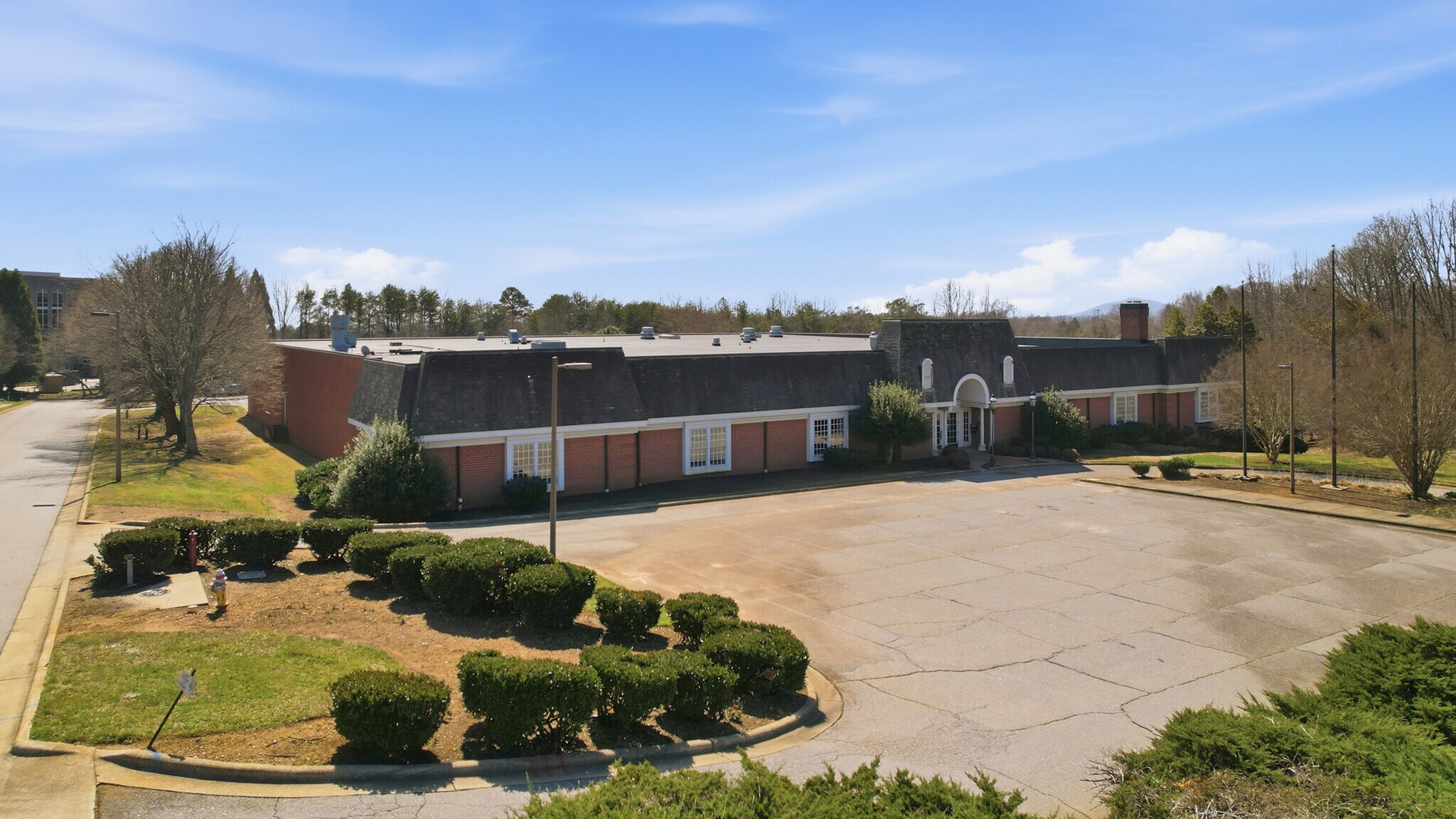 1100 11th Ave Blvd SE, Hickory, NC for Rent