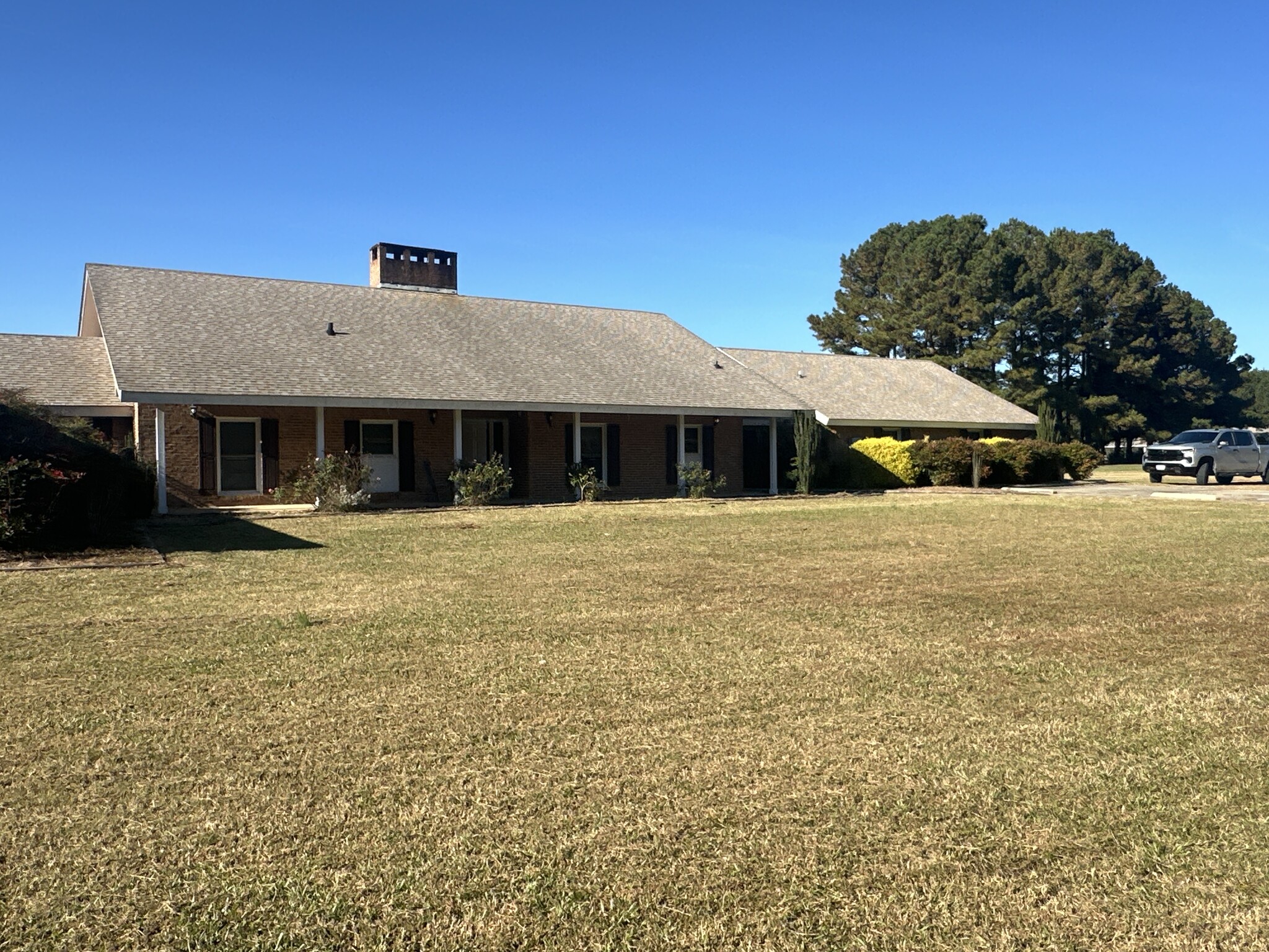 500 Weston Rd, Creswell, NC for Sale