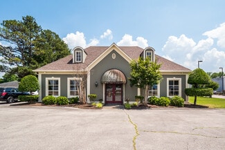 310 Carriage House Dr  