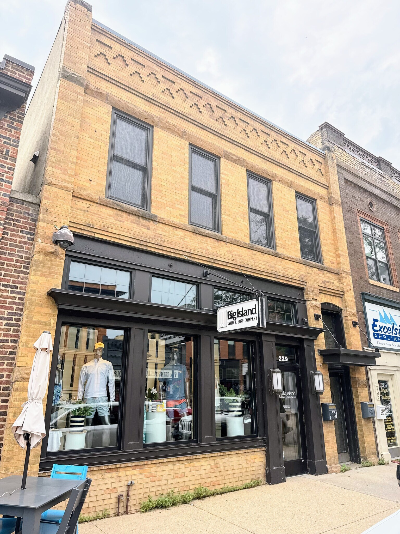 229 Water St, Excelsior, MN for Rent