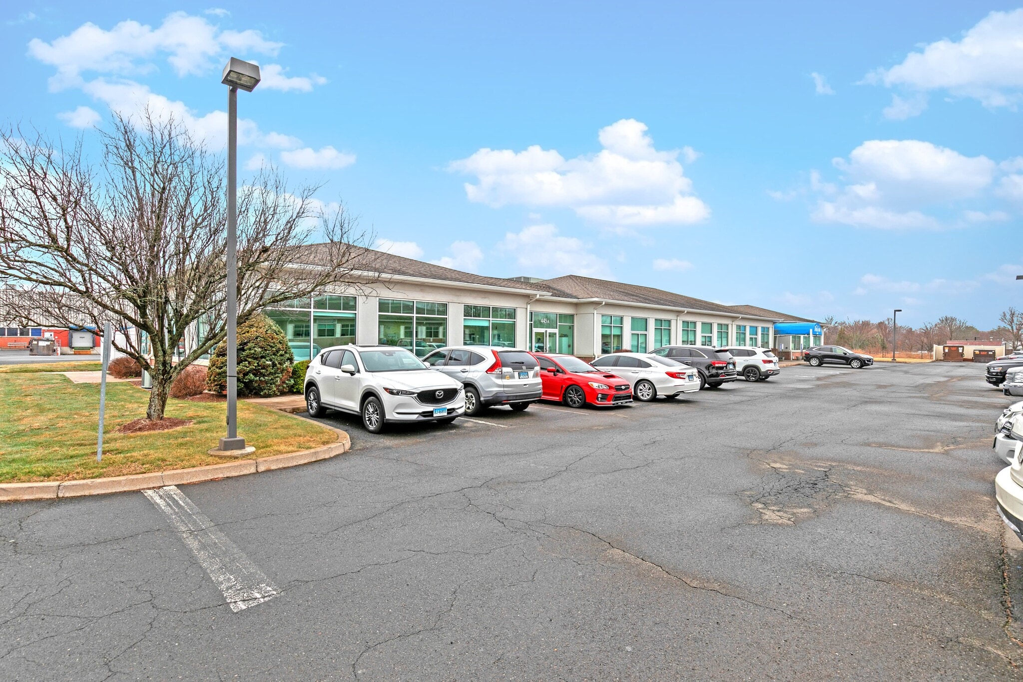445-445A Willard Ave, Newington, CT for Rent