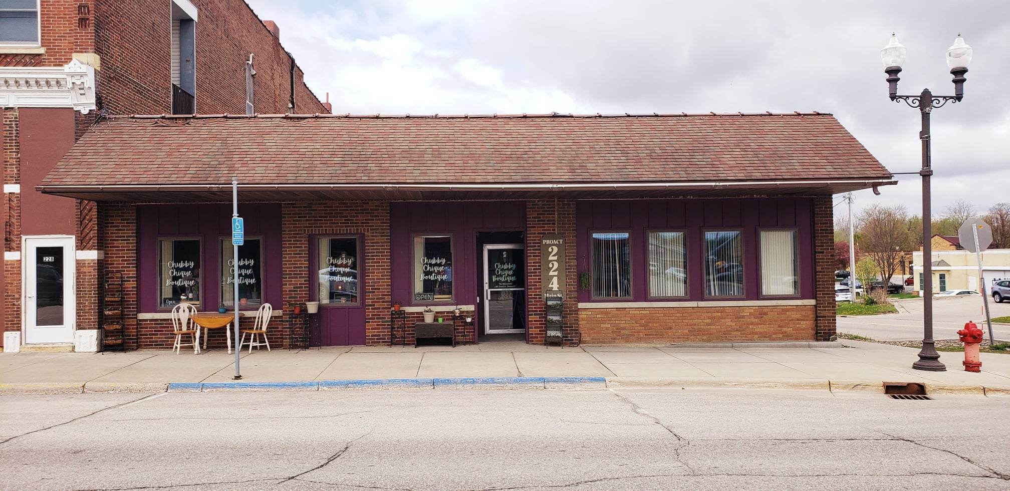 224 S Main St, Zumbrota, MN for Rent