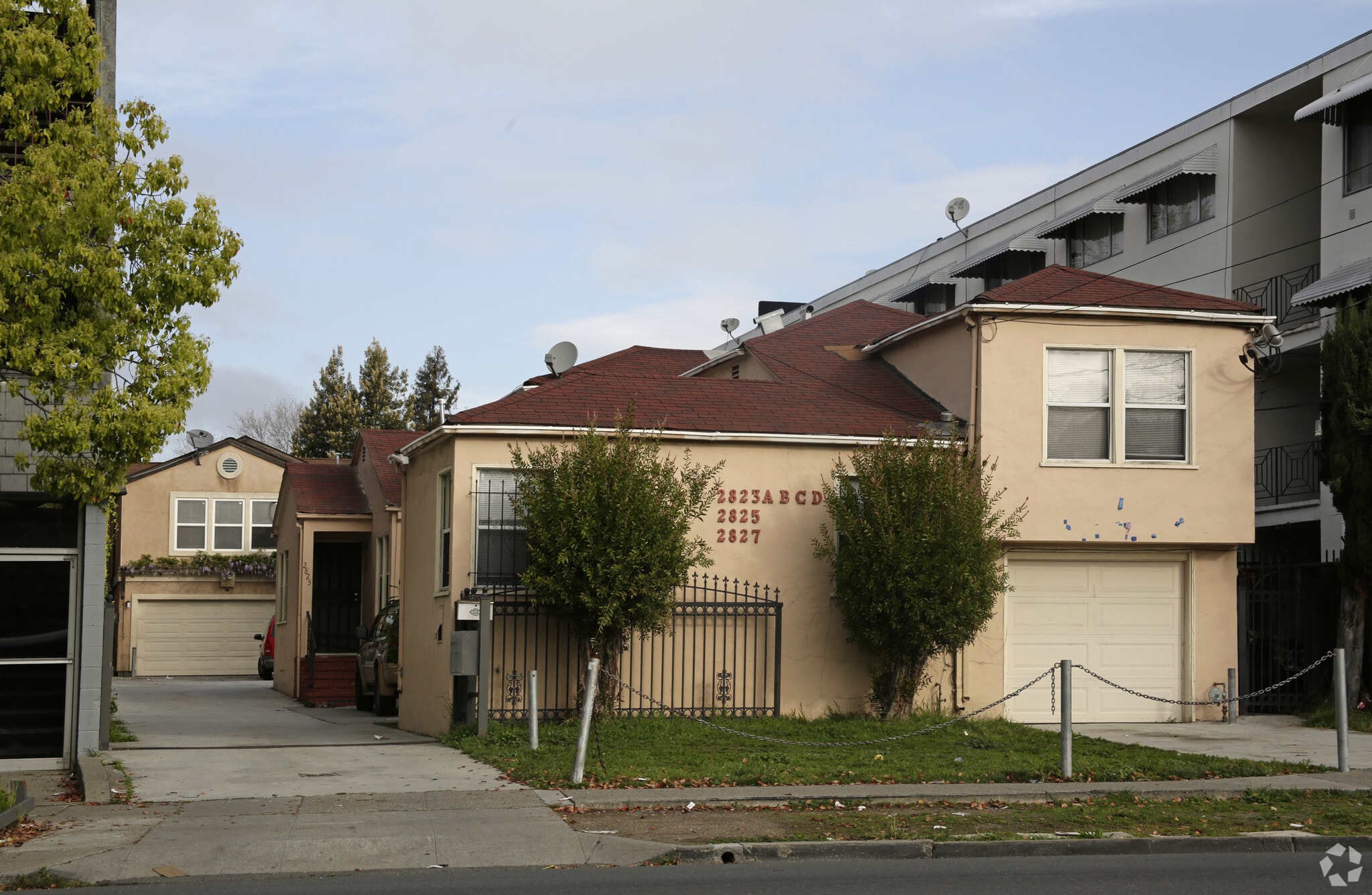 2823-2827 High St, Oakland, CA for Sale