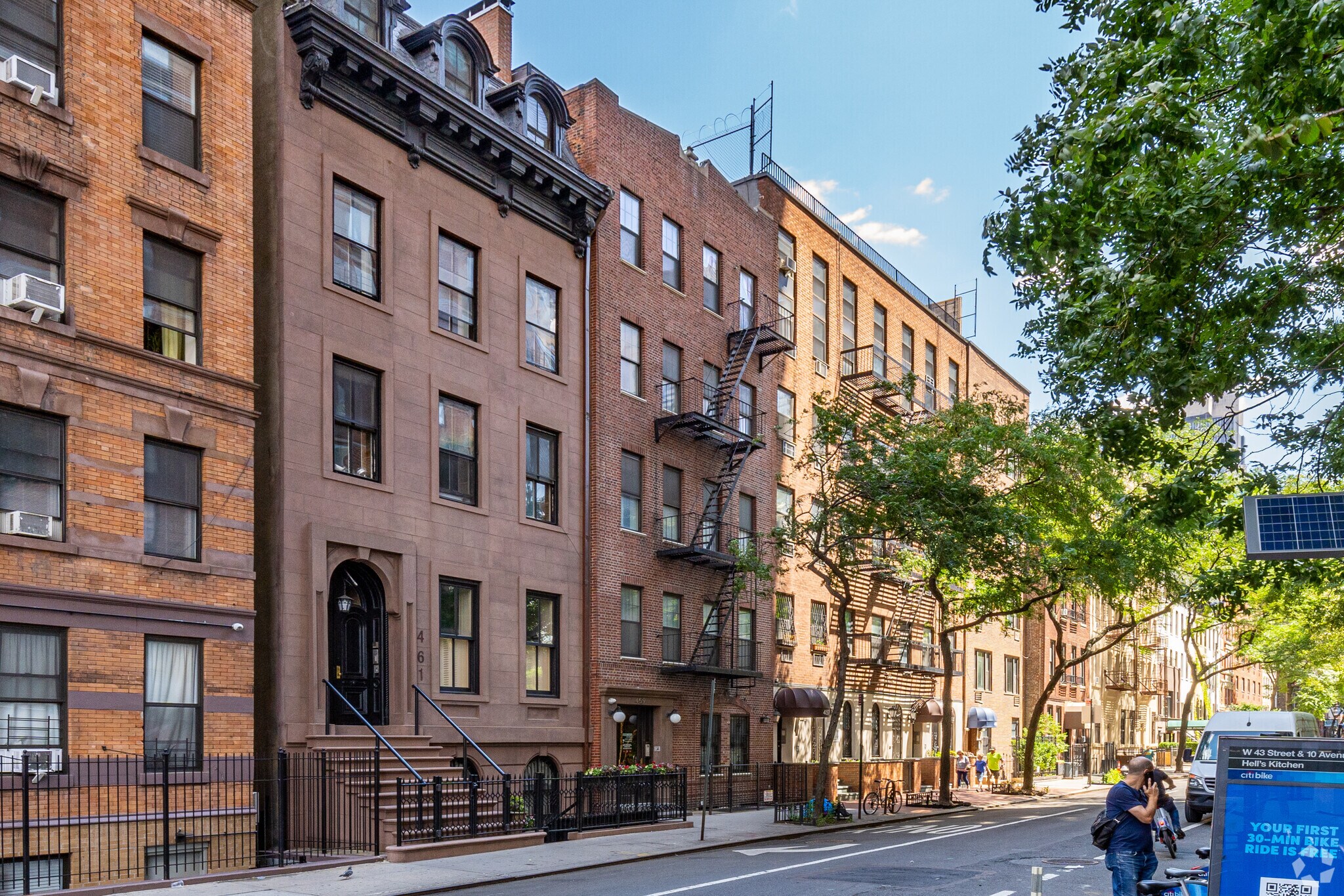459 W 43rd St, New York, NY for Sale
