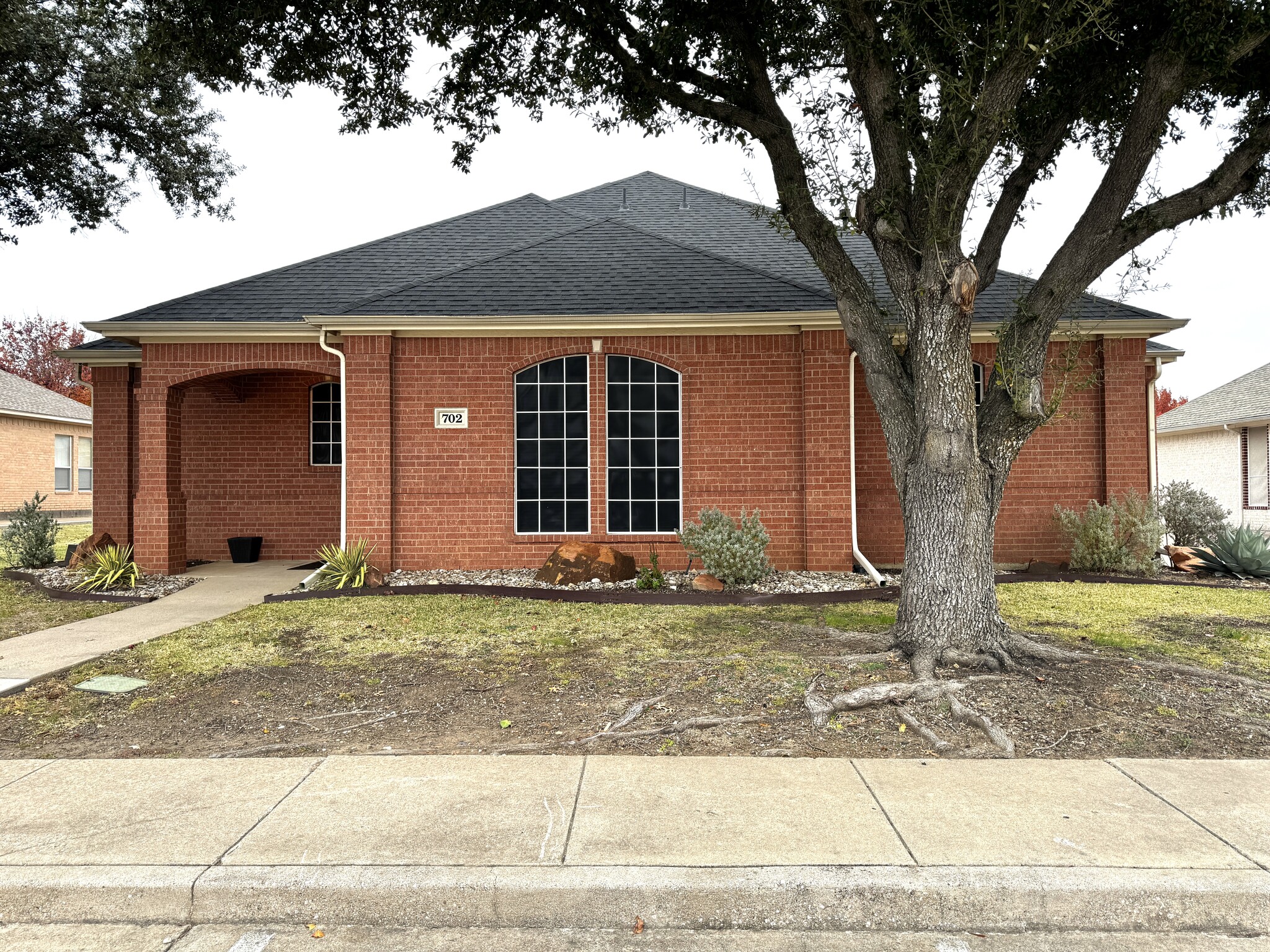 702 Hunters Row Ct, Mansfield, TX for Rent