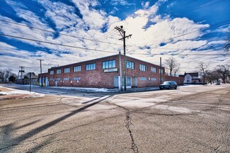 Waukegan, IL Warehouse - 651 S Martin Luther King Jr Ave