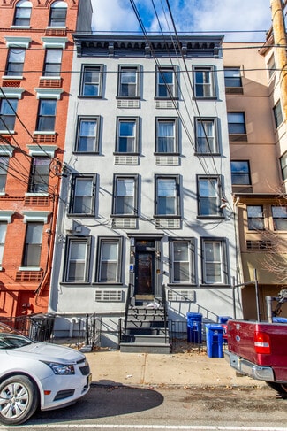 Hoboken, NJ Apartments - 310 Madison St