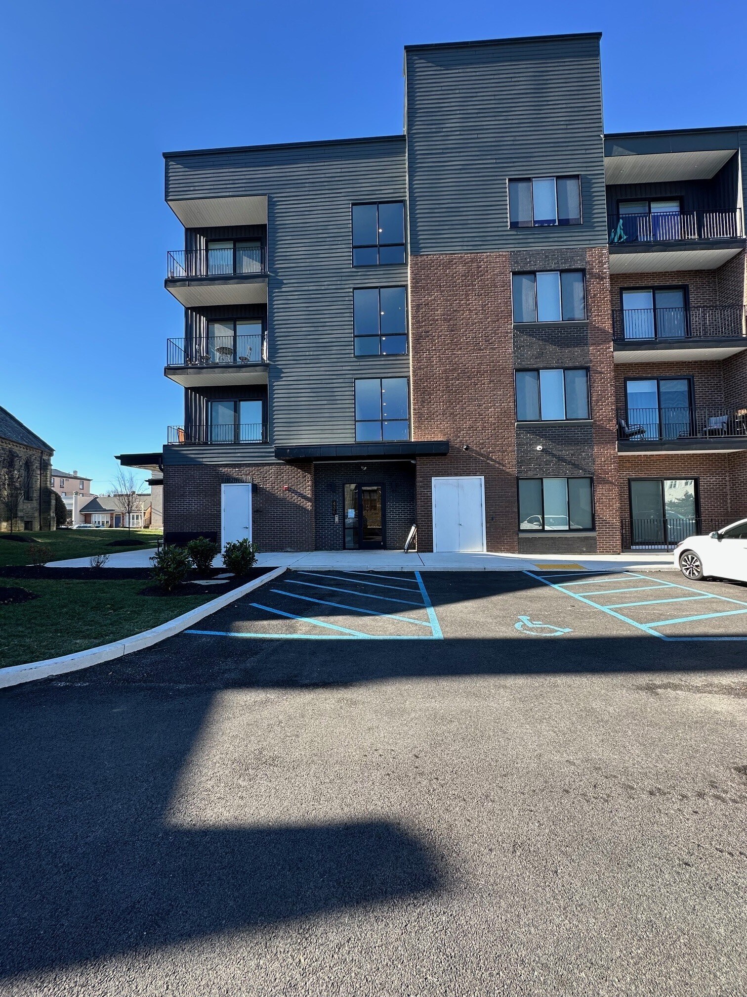 436 York Rd, Jenkintown, PA for Rent