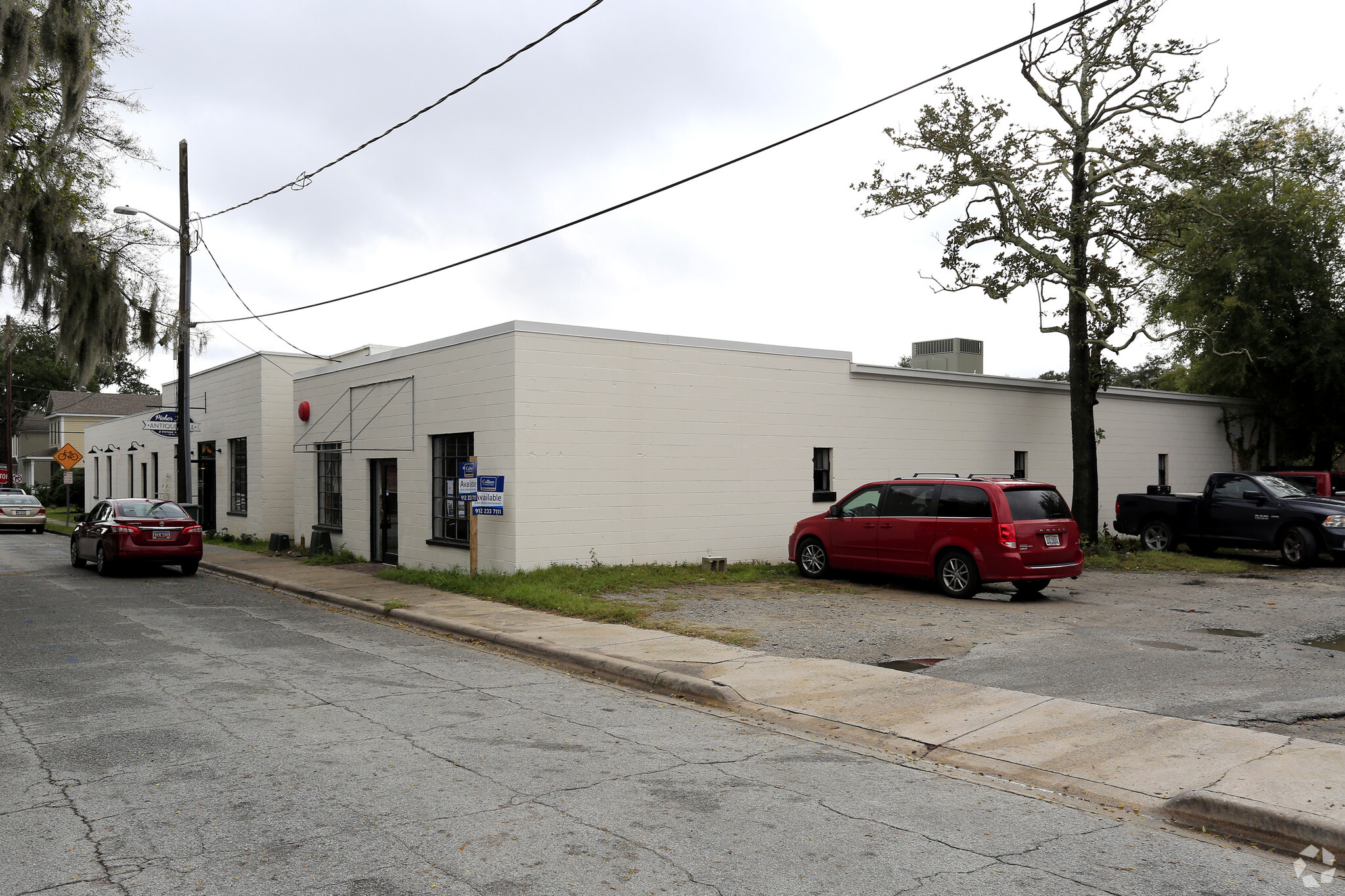 217 E 41st St, Savannah, GA for Rent