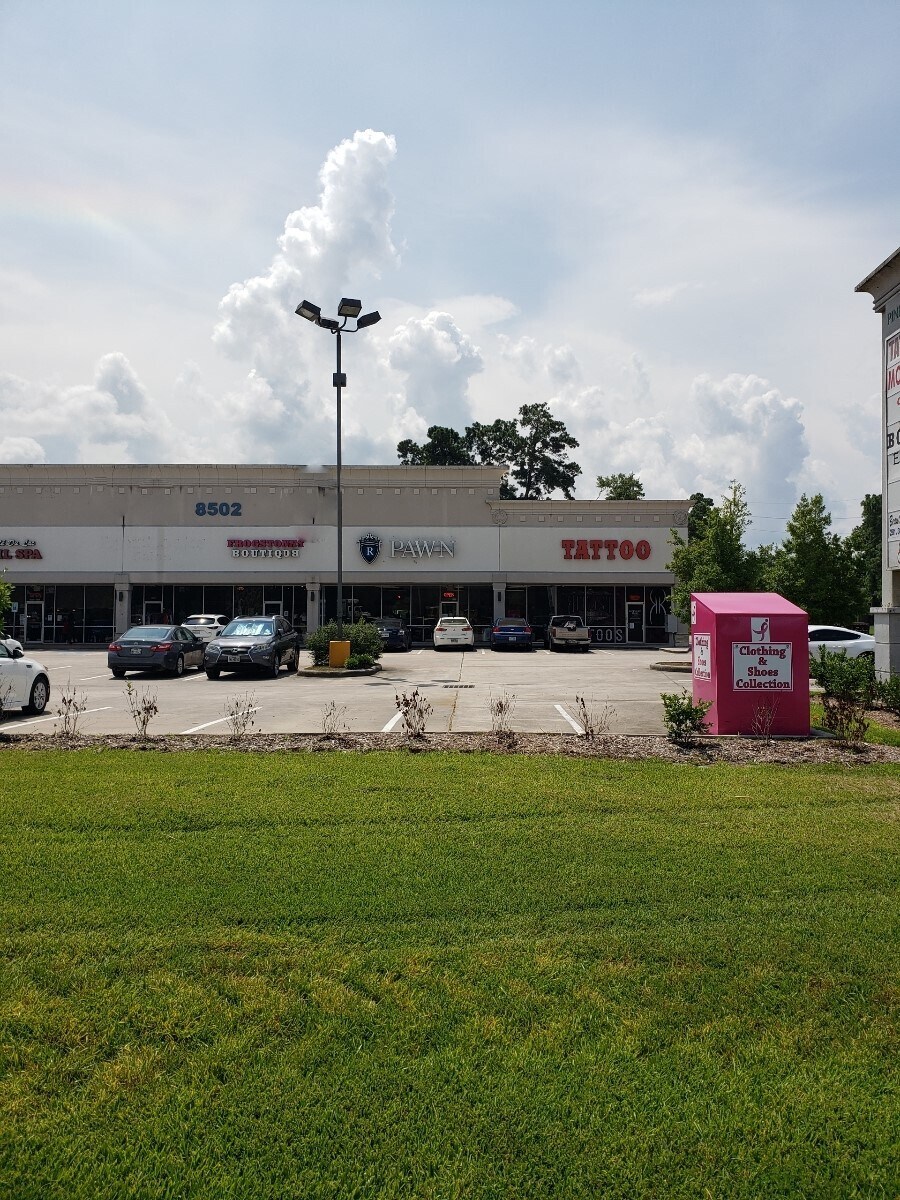 8502 FM 1960 Rd Humble, TX 77346 Retail Property for Lease on