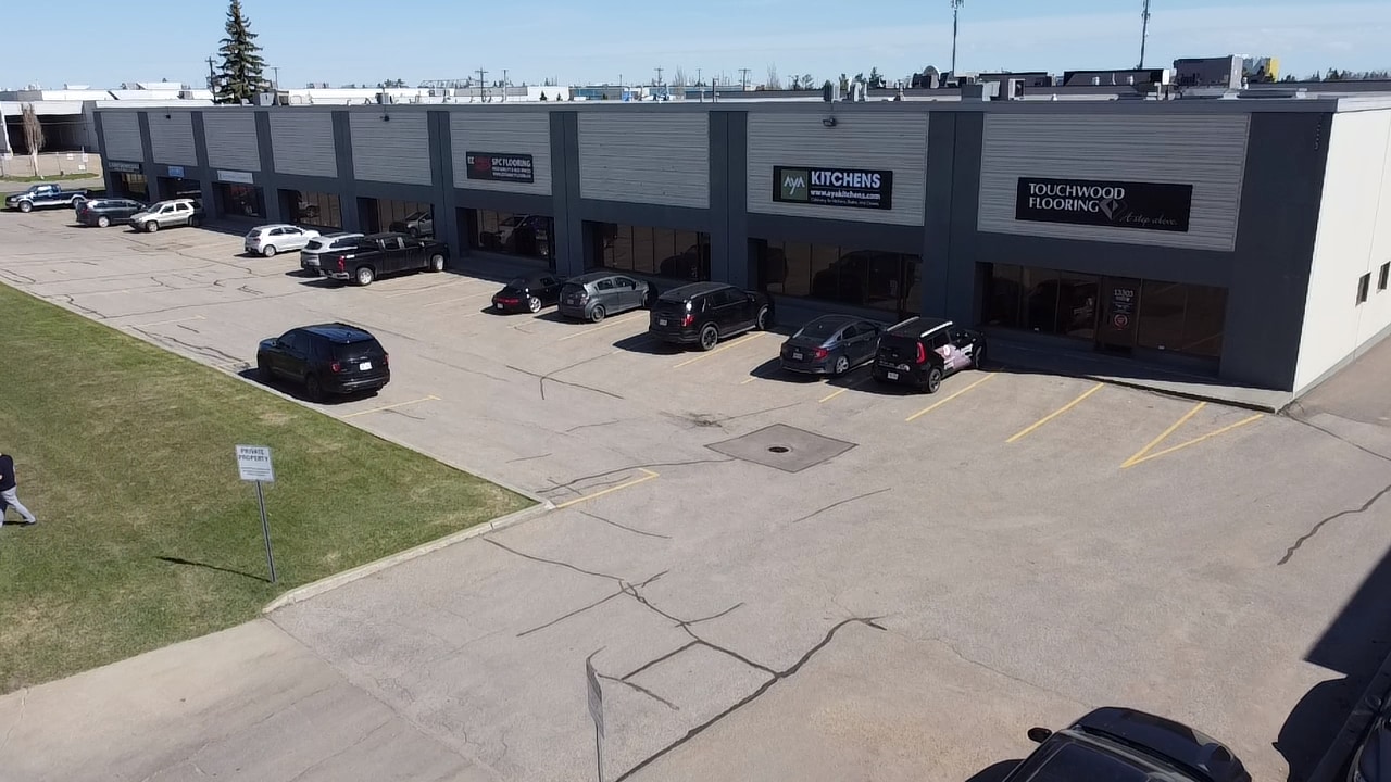 13323 146th St NW, Edmonton, AB for Rent