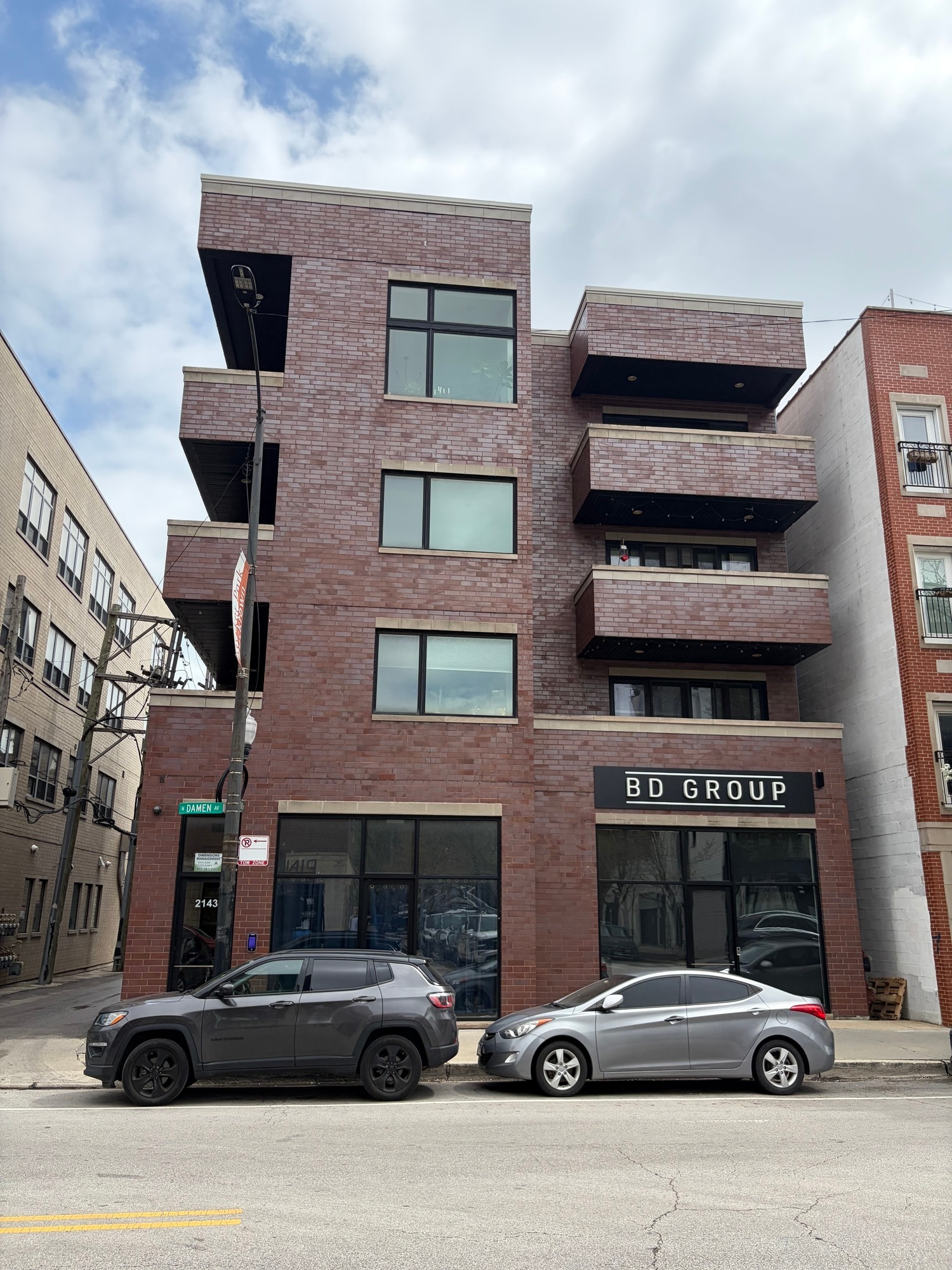 2143 N Damen Ave, Chicago, IL for Rent