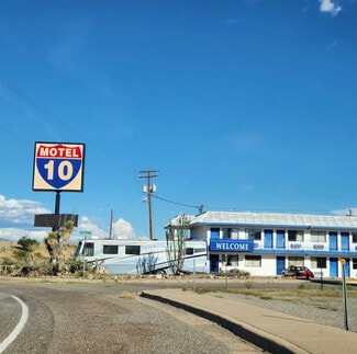 Lordsburg, NM Hospitality - 1202 Pyramid St