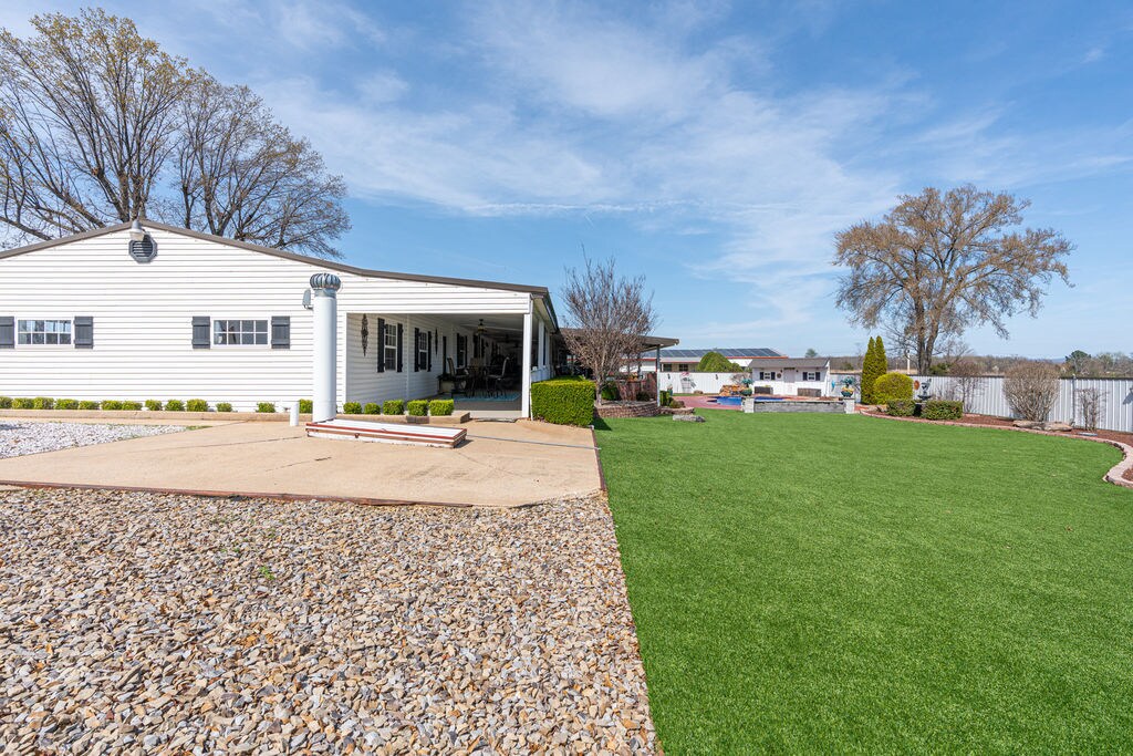 464779 E 1070 Rd, Sallisaw, OK for Sale