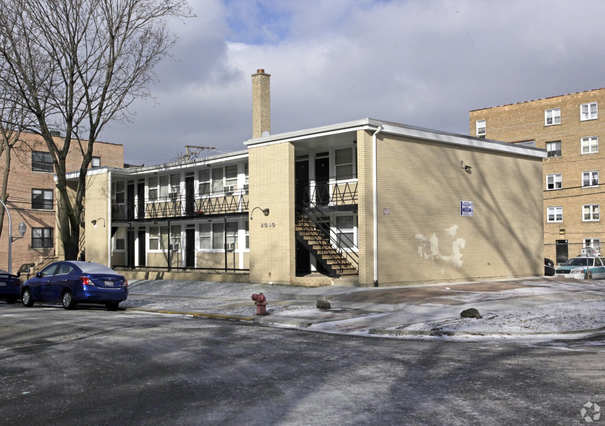 2034-2044 W Hood Ave, Chicago, IL for Sale