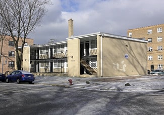 Chicago, IL Apartments - 2034-2044 W Hood Ave