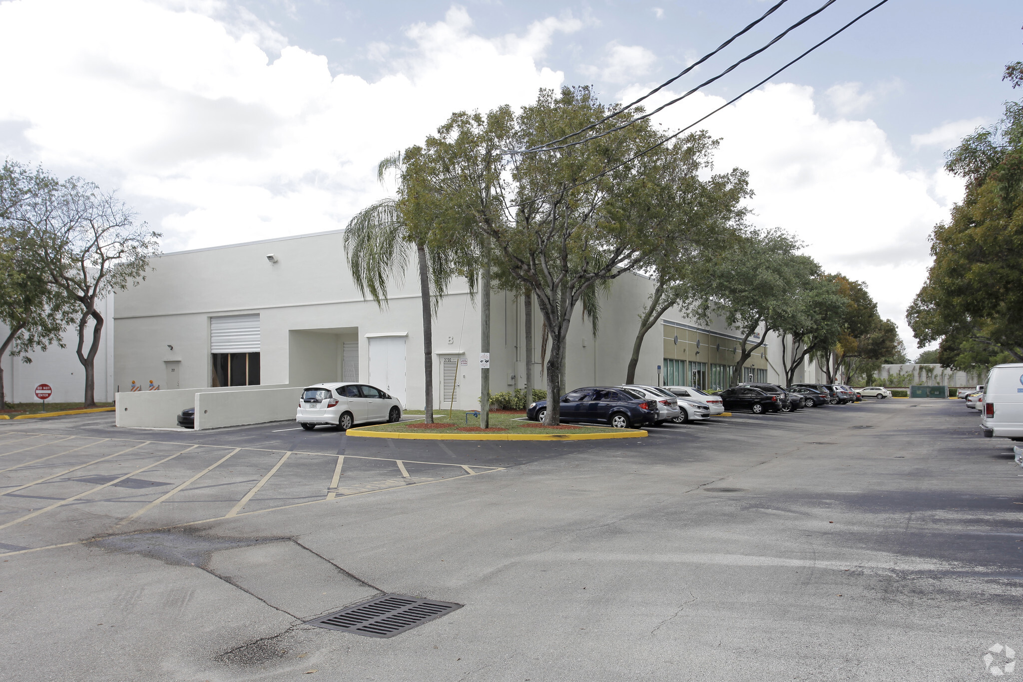 3700 N 29th Ave, Hollywood, FL for Rent