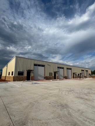 Oklahoma City, OK Flex - 2107 NW 122nd St