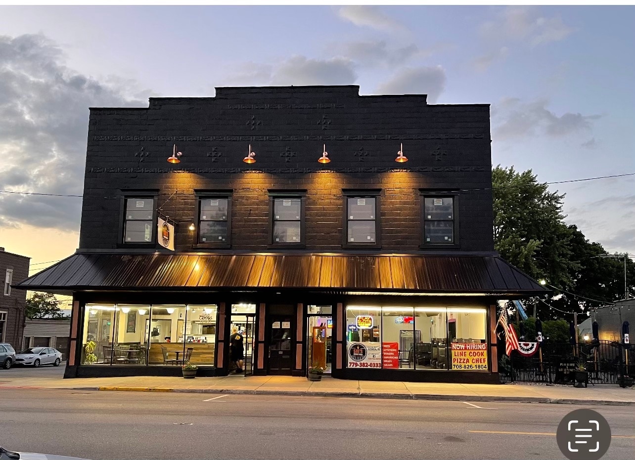 137 W Main St, Genoa, IL for Rent