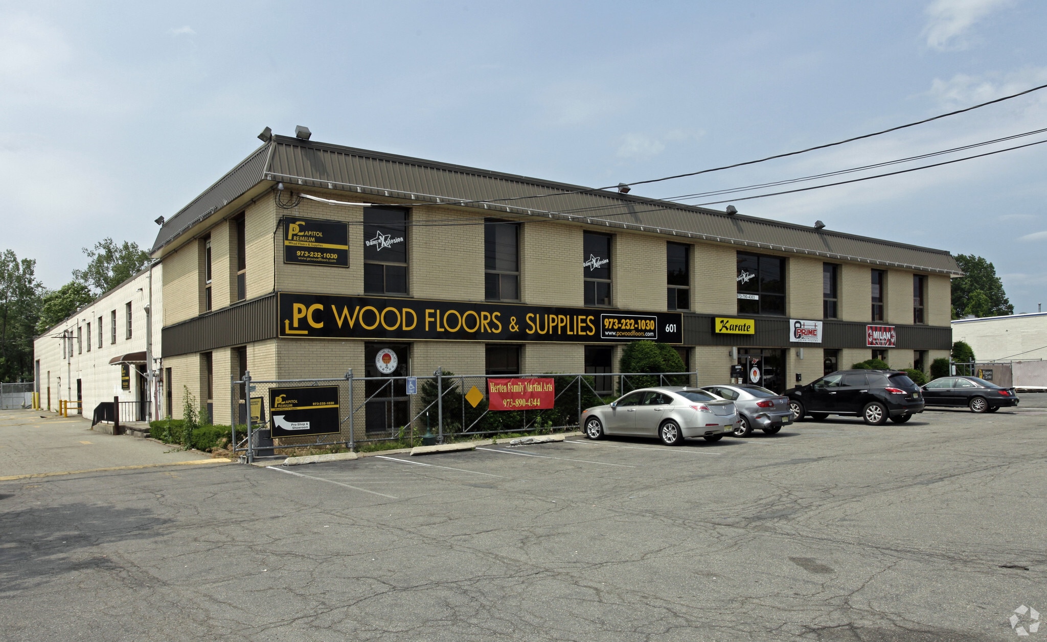 601-605 Union Blvd, Totowa, NJ for Rent