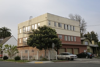 Oakland, CA undefined - 3240 61st Ave