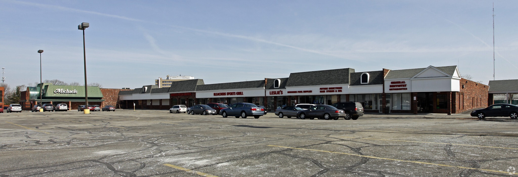 6807-6891 Ridge Rd, Parma, OH for Rent