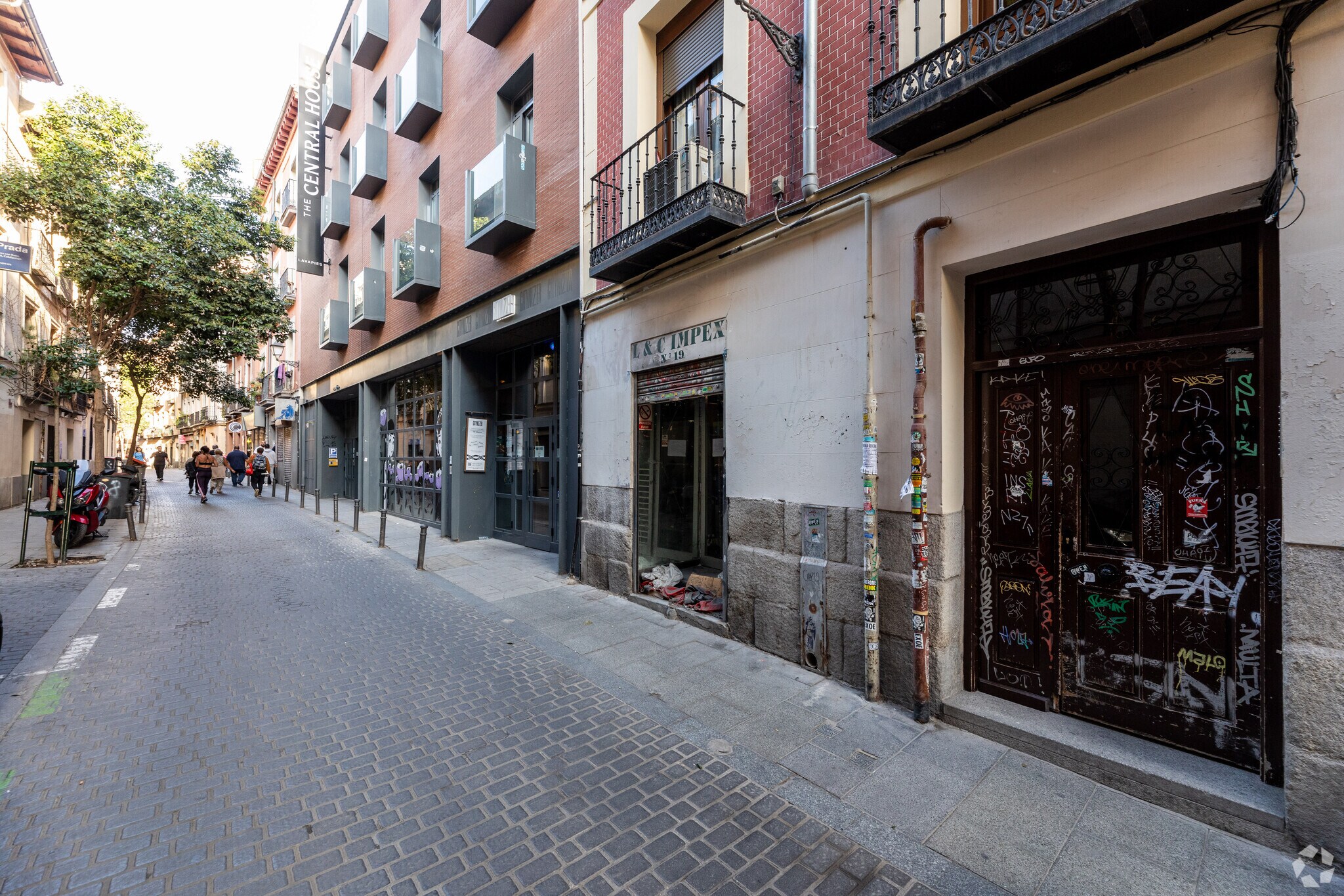 19 Calle Juanelo, Madrid, MAD for Sale