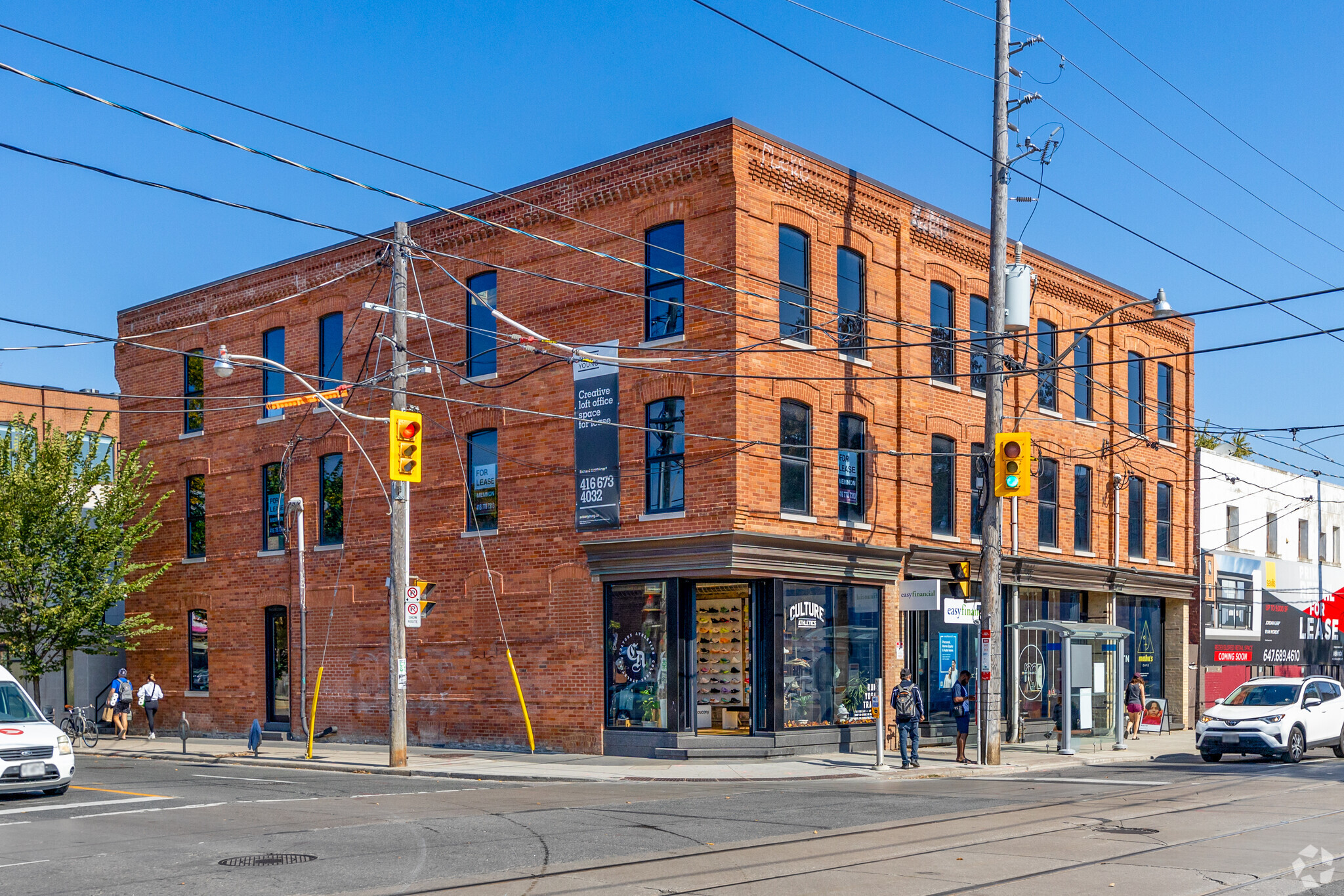 974 Queen St E, Toronto, ON for Rent