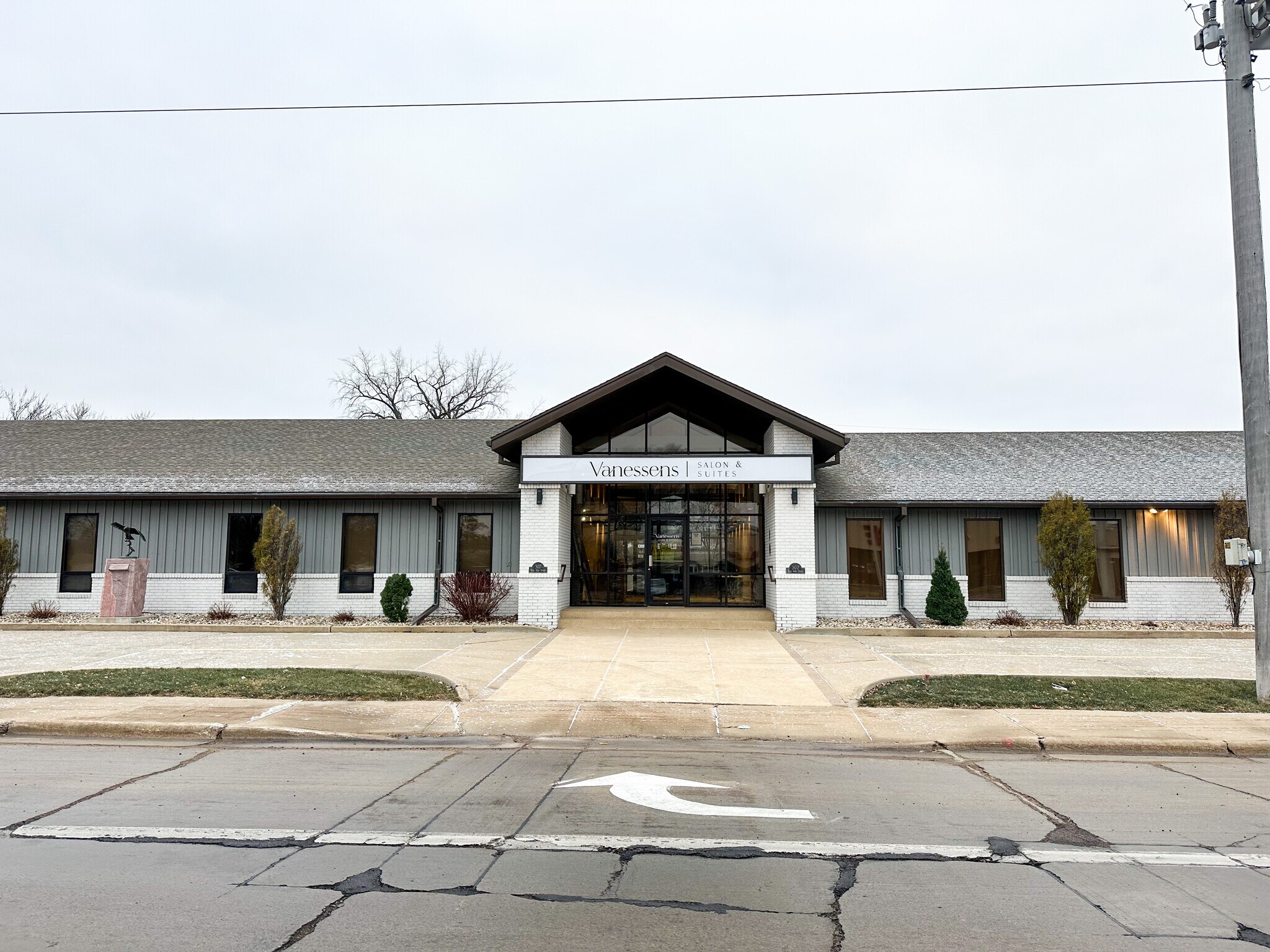 307 W 41st St, Sioux Falls, SD for Rent