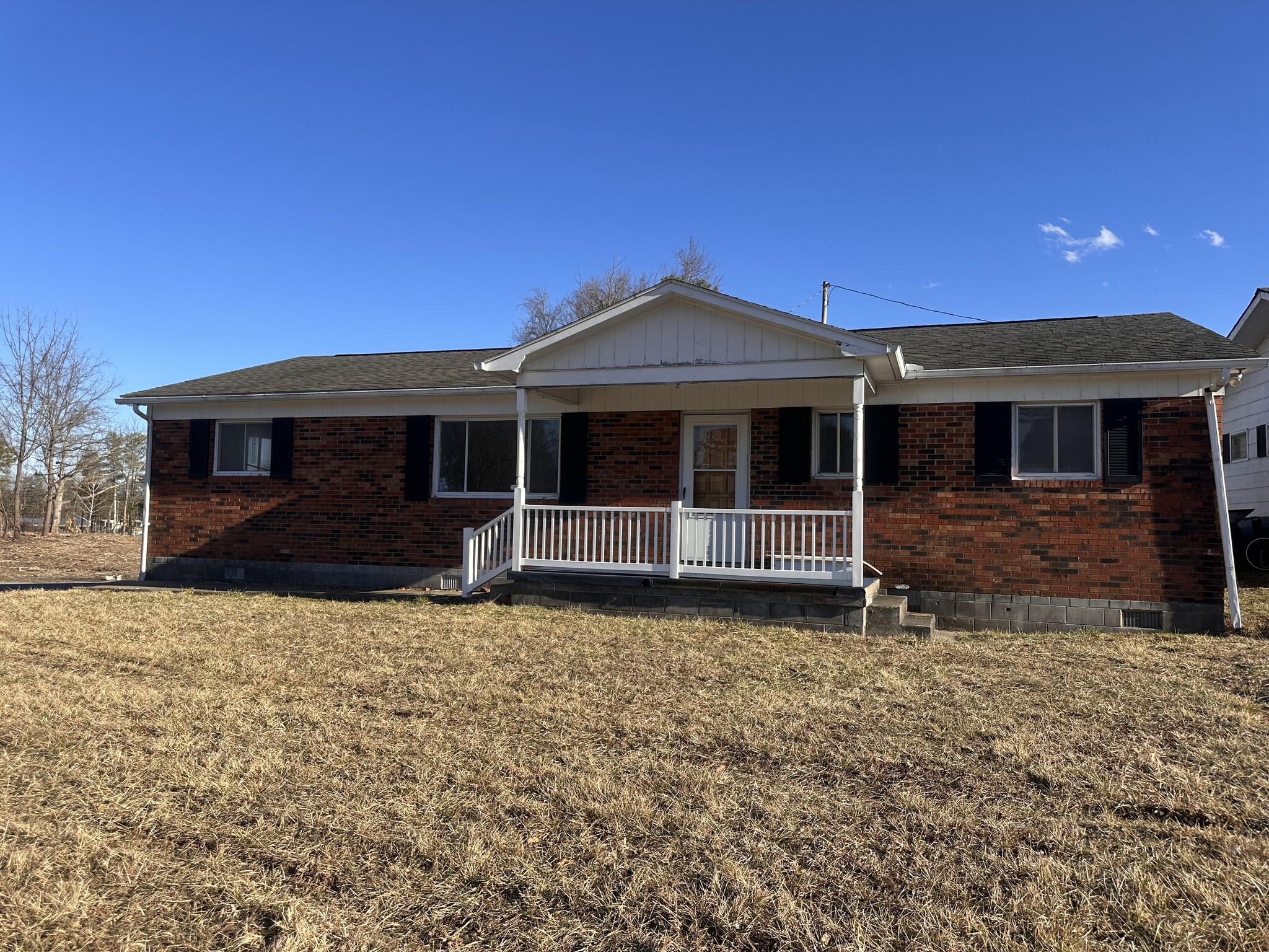 346 Rural Acres Dr, Beckley, WV for Sale