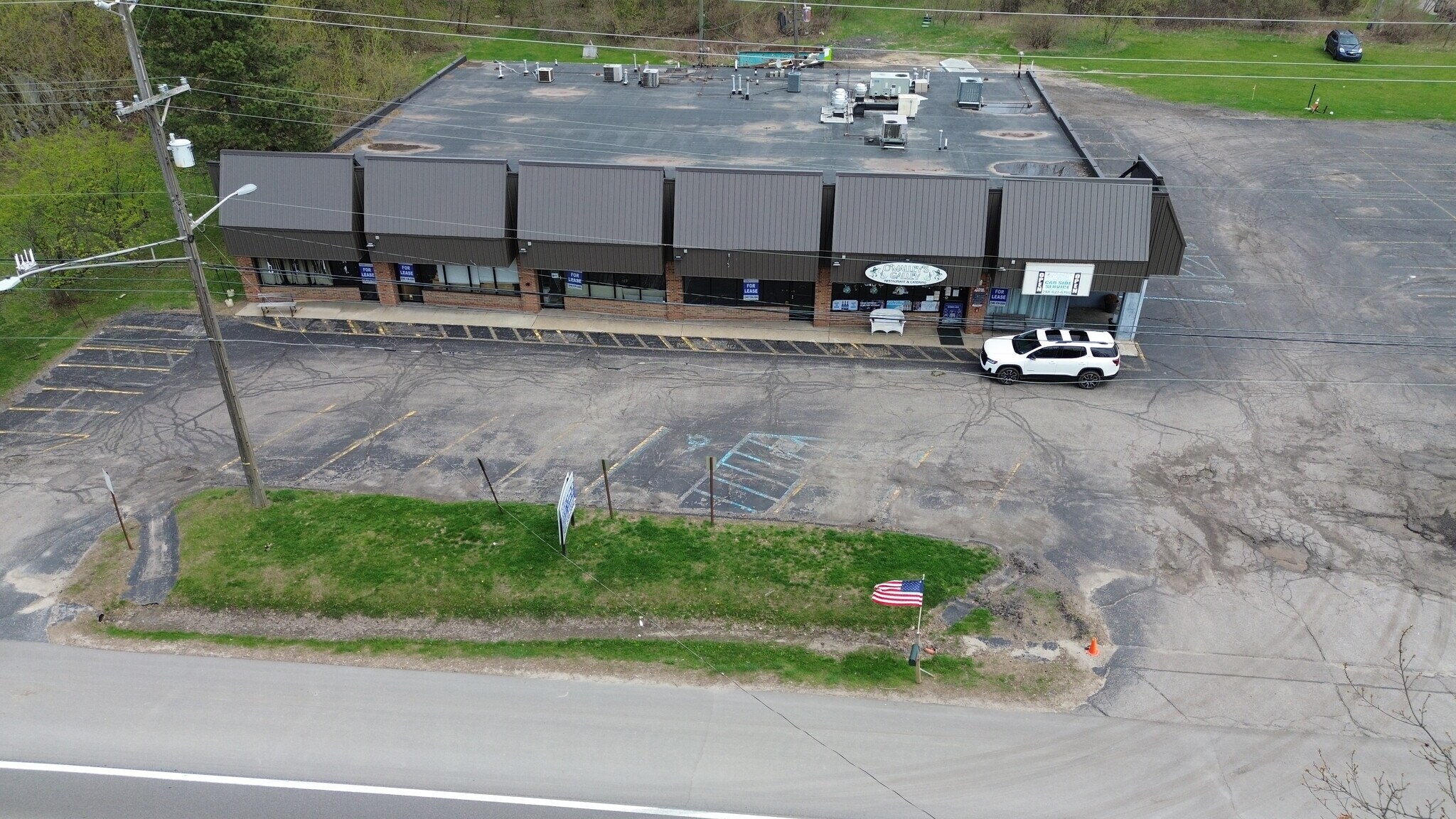 1575-1605 S Ortonville Rd, Ortonville, MI for Sale