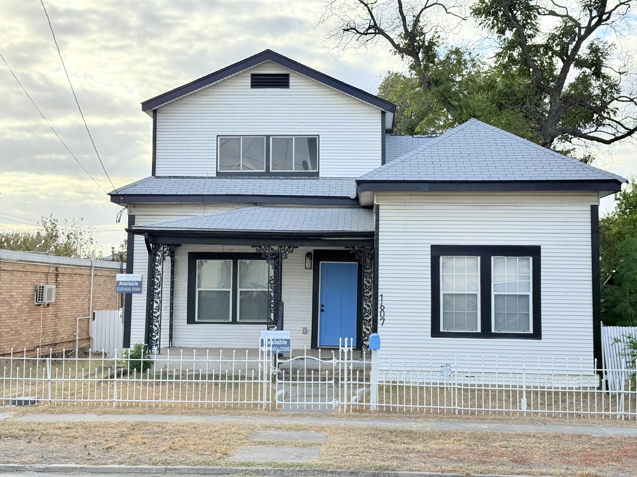 1607 N Pine St, San Antonio, TX for Rent