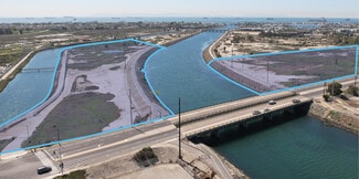 Studebaker Rd 2nd St