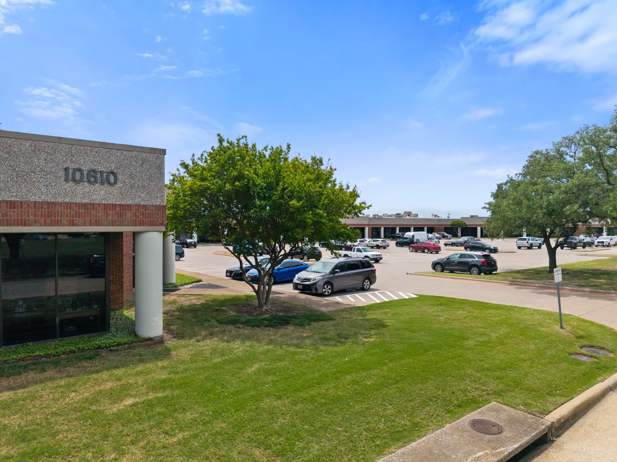 11601 Plano Rd, Dallas, TX for Rent