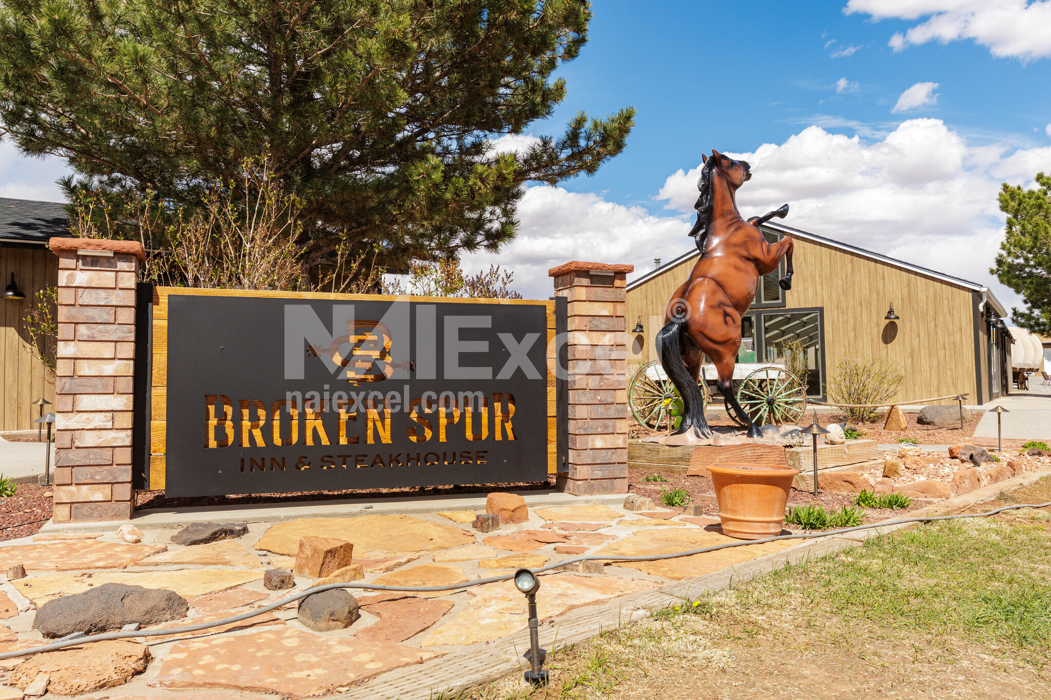995 E SR 24, Torrey, UT for Sale