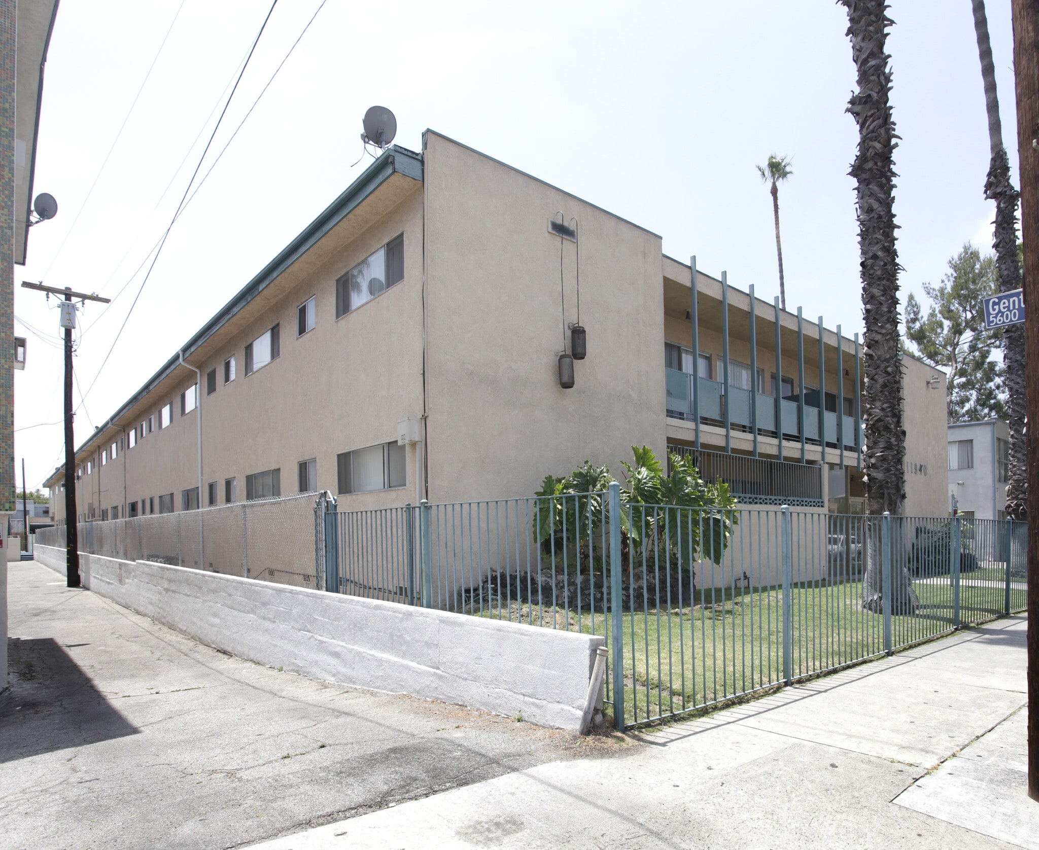 11940 Burbank Blvd, Valley Village, CA for Sale