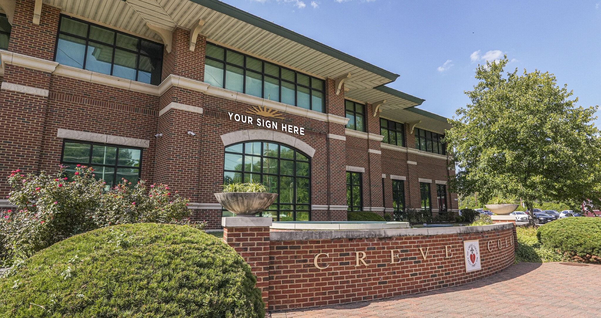 105 N Lindbergh Blvd, Creve Coeur, MO for Sale