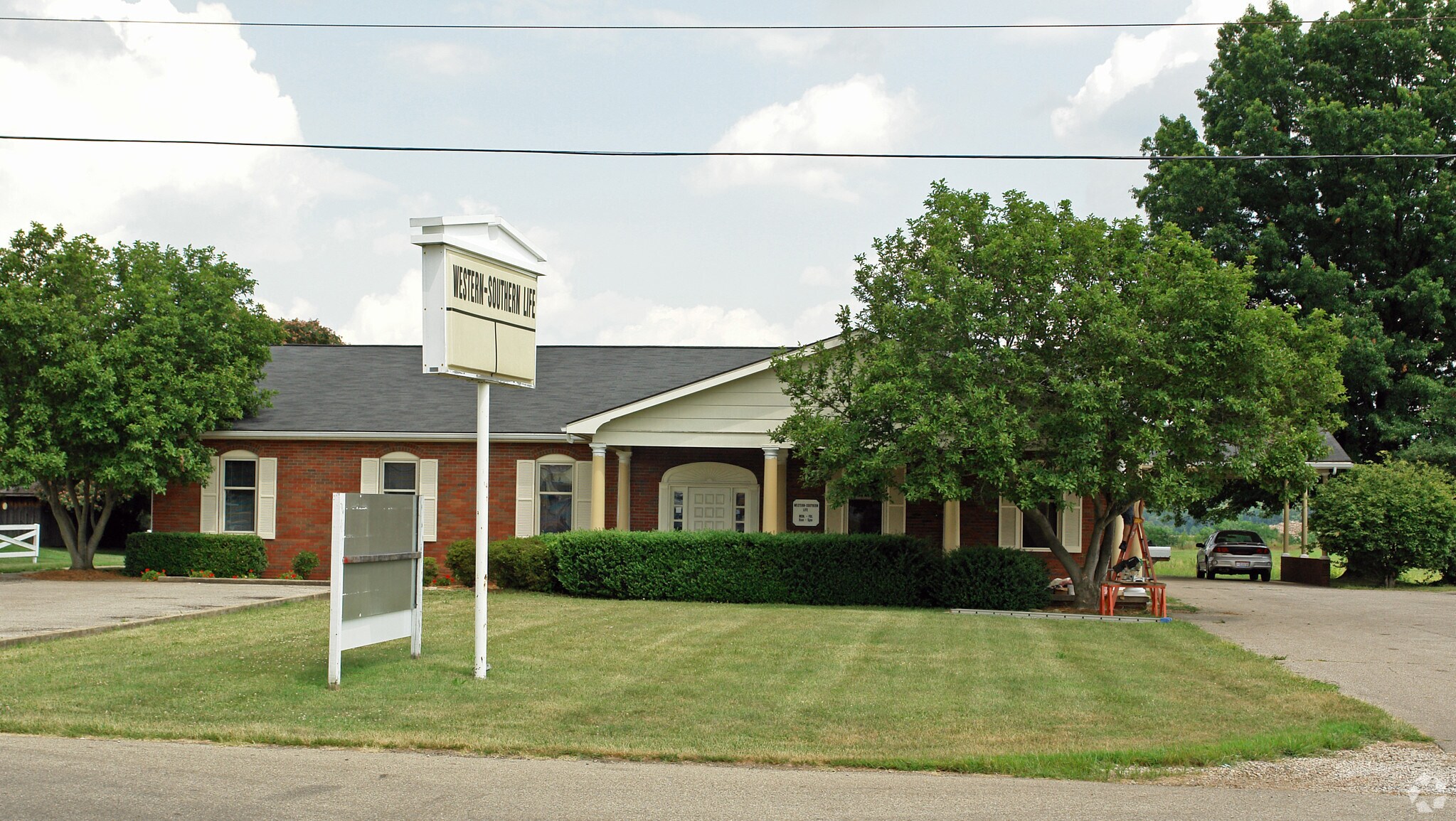 10 Old Airport Rd Gallipolis, OH 45631 Office Property for Sale on