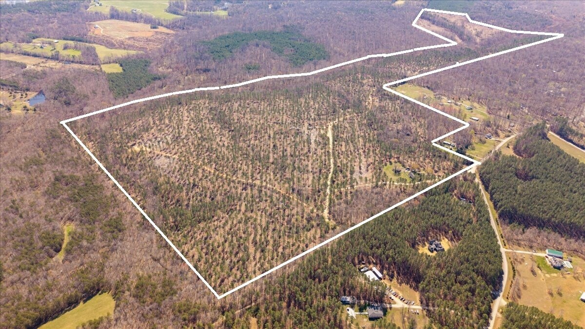 2028 Cook Rd, Powhatan, VA for Sale