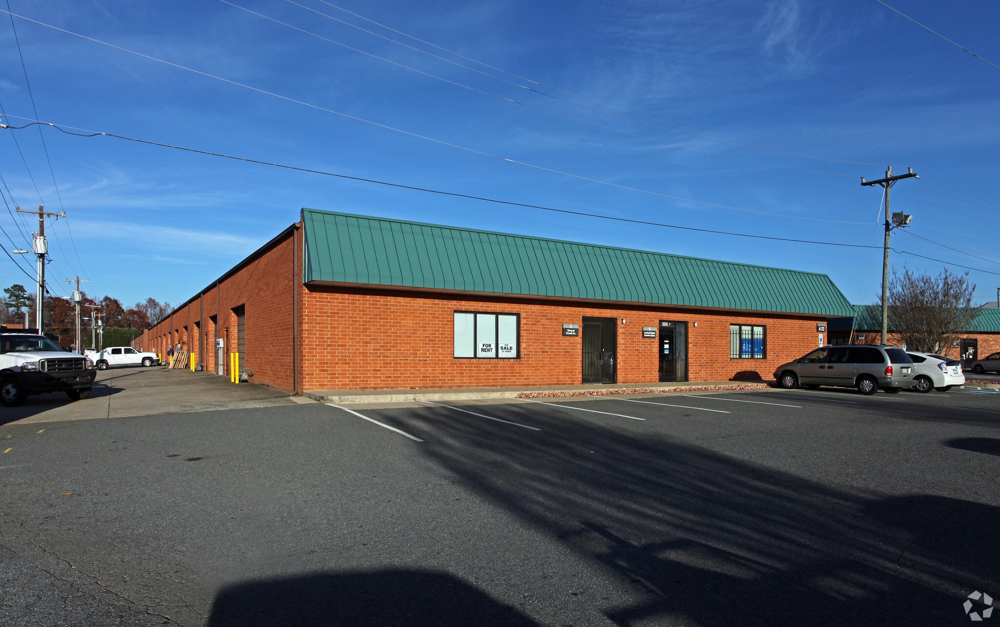 6132 Brookshire Blvd, Charlotte, NC for Rent