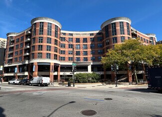 Chicago, IL Office/Retail - 2301 N Clark St